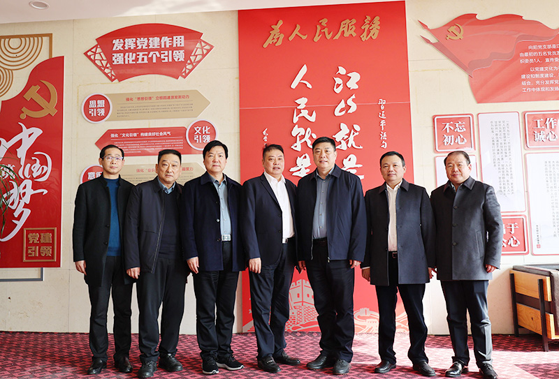 信陽(yáng)市副市長(zhǎng)李新偉一行蒞臨蘇州豫商投資控股集團(tuán)考察交流